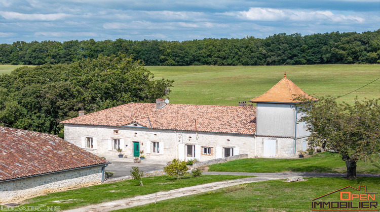 Ma-Cabane - Vente Maison Sainte-Colombe-de-Villeneuve, 196 m²