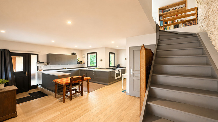 Ma-Cabane - Vente Maison SAINTE-COLOMBE-DE-VILLENEUVE, 173 m²