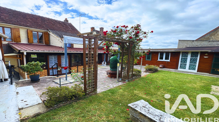 Ma-Cabane - Vente Maison Sainte-Colombe-des-Bois, 161 m²