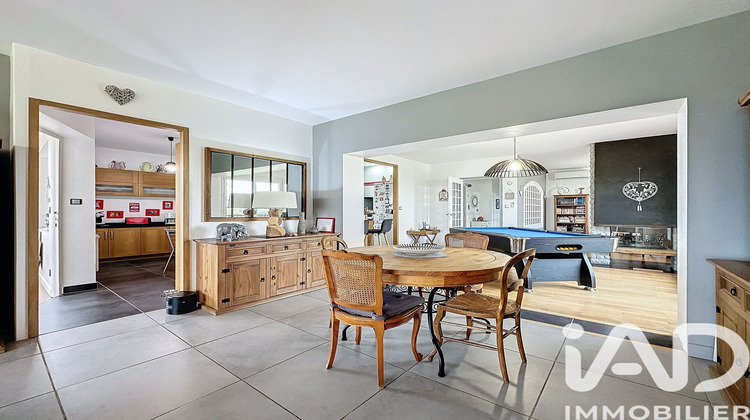 Ma-Cabane - Vente Maison Sainte-Consorce, 225 m²