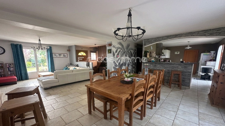 Ma-Cabane - Vente Maison SAINTE-CROIX-SUR-BUCHY, 133 m²