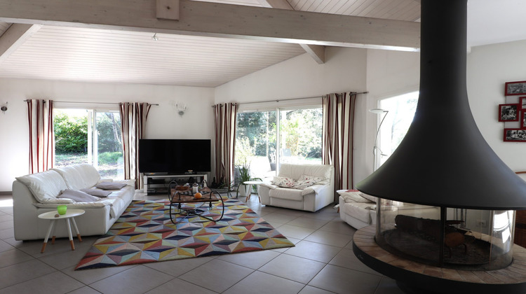 Ma-Cabane - Vente Maison Sainte-Eulalie, 260 m²