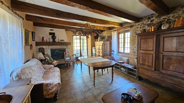 Ma-Cabane - Vente Maison SAINTE-EULALIE-D'OLT, 150 m²