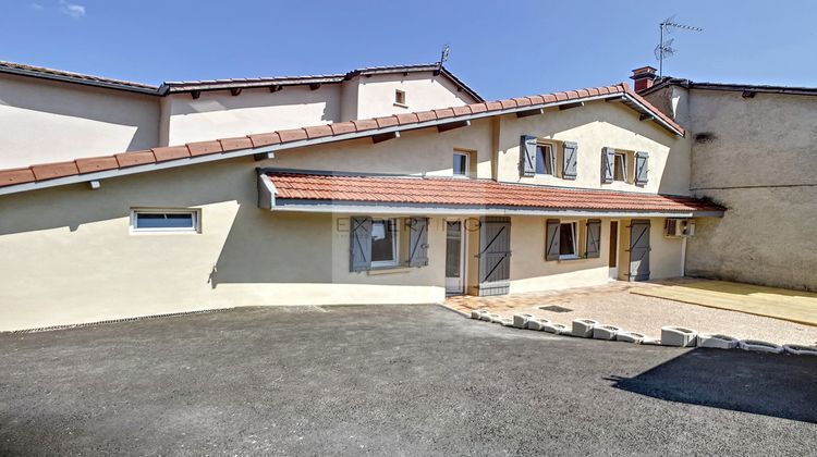 Ma-Cabane - Vente Maison Sainte-Euphémie, 104 m²