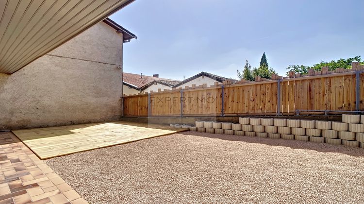 Ma-Cabane - Vente Maison Sainte-Euphémie, 104 m²