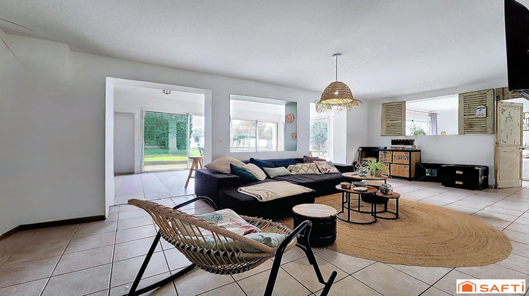 Ma-Cabane - Vente Maison Sainte-Euphemie, 148 m²