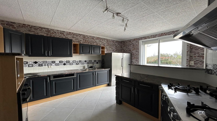 Ma-Cabane - Vente Maison Sainte-Féréole, 230 m²