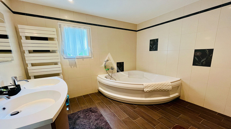 Ma-Cabane - Vente Maison SAINTE-FLAIVE-DES-LOUPS, 119 m²