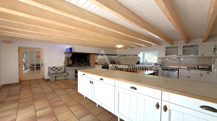 Ma-Cabane - Vente Maison SAINTE-FLAIVE-DES-LOUPS, 242 m²