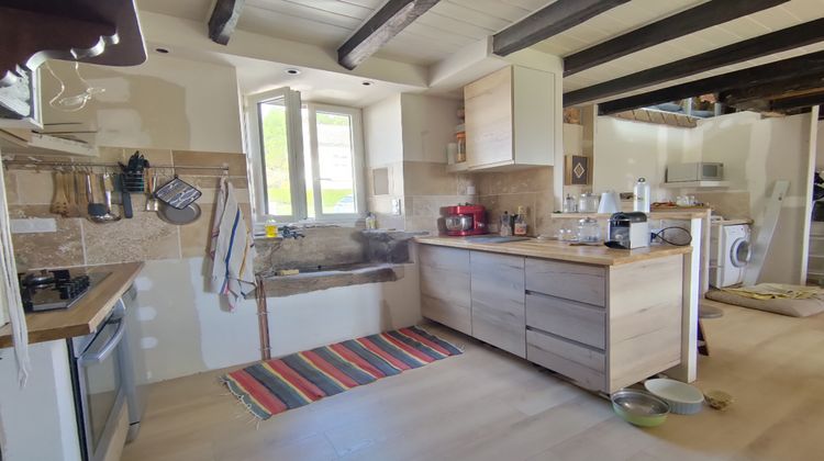 Ma-Cabane - Vente Maison Sainte-Fortunade, 85 m²