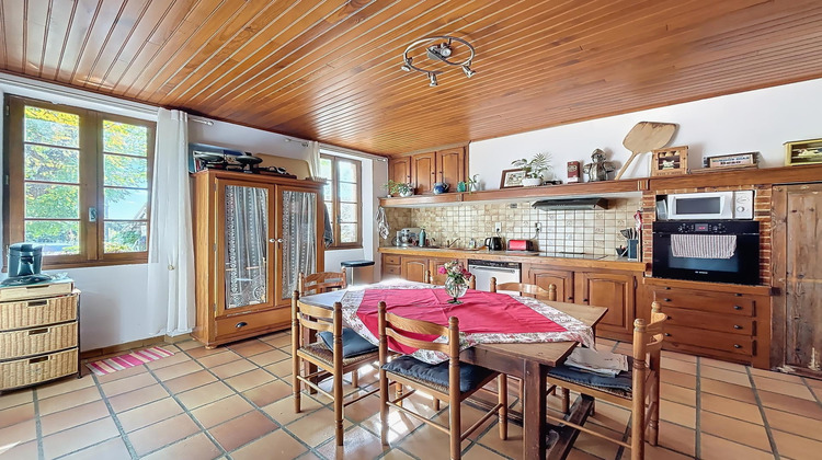 Ma-Cabane - Vente Maison Sainte-Foy-de-Peyrolieres, 179 m²