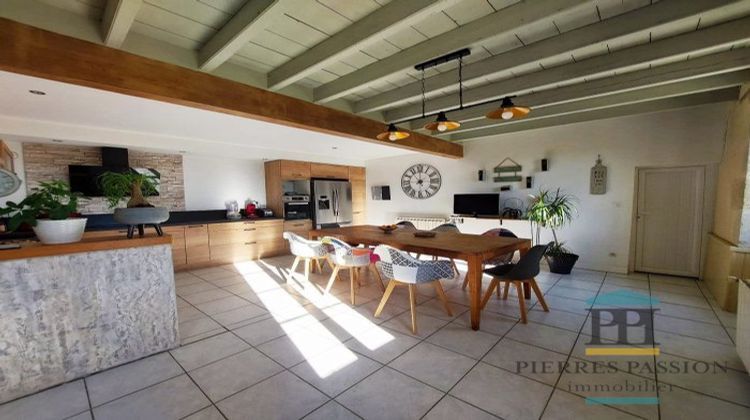 Ma-Cabane - Vente Maison Sainte-Foy-la-Longue, 262 m²