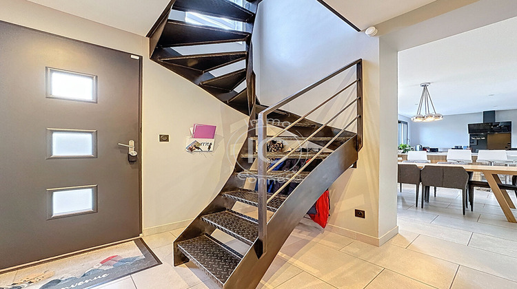 Ma-Cabane - Vente Maison SAINTE-FOY-LES-LYON, 153 m²