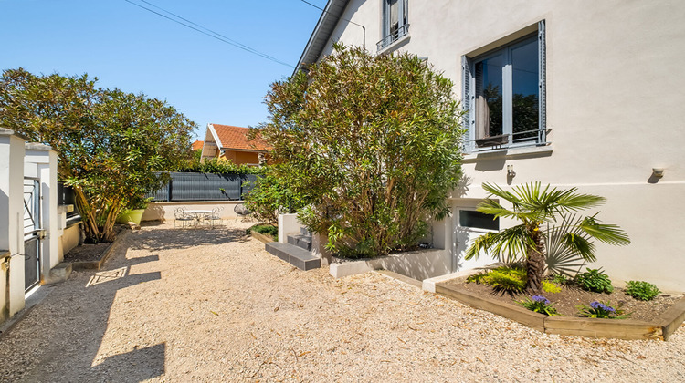 Ma-Cabane - Vente Maison SAINTE-FOY-LES-LYON, 178 m²