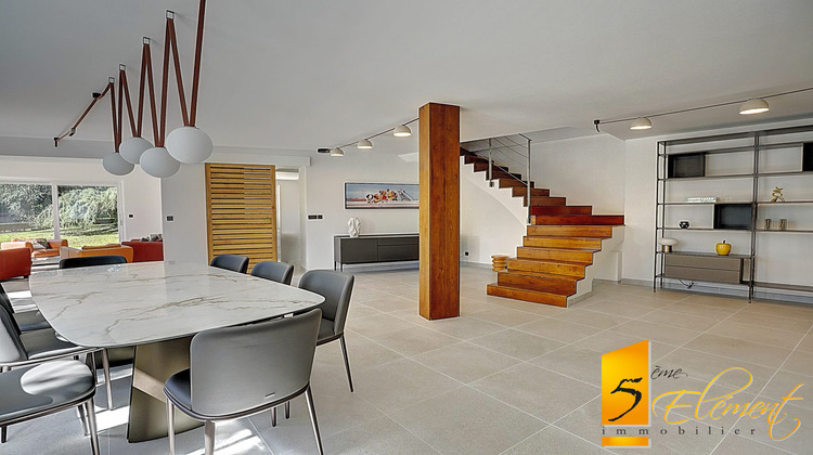 Ma-Cabane - Vente Maison Sainte-Foy-lès-Lyon, 329 m²