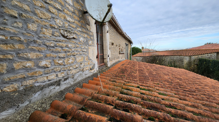 Ma-Cabane - Vente Maison Sainte-Gemme-la-Plaine, 316 m²