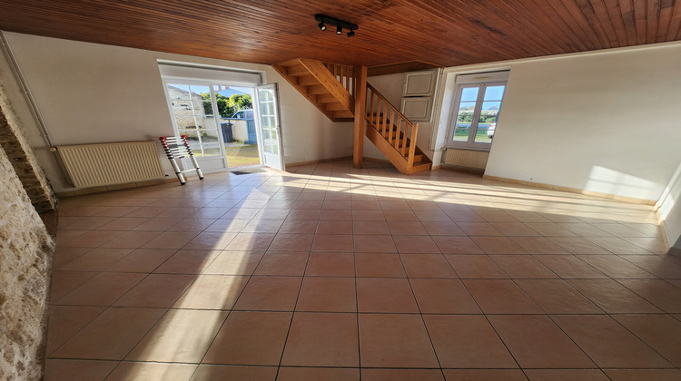 Ma-Cabane - Vente Maison Sainte-Gemme-la-Plaine, 144 m²