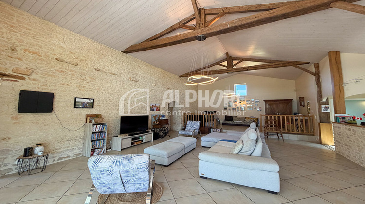 Ma-Cabane - Vente Maison SAINTE-GEMME-LA-PLAINE, 177 m²