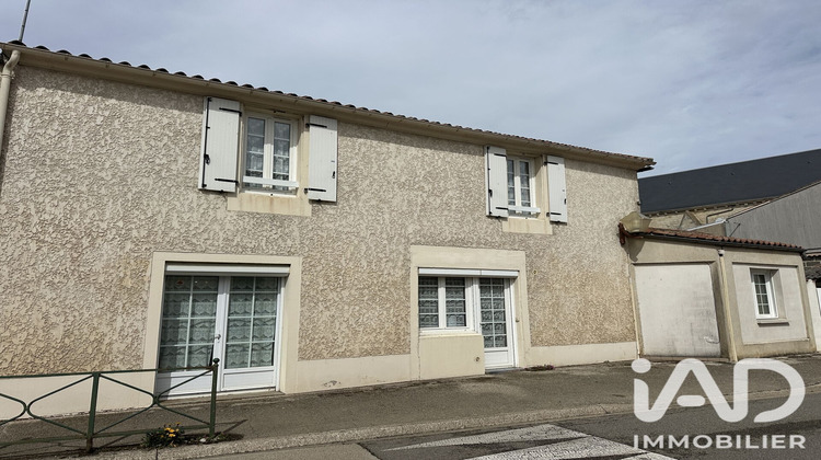 Ma-Cabane - Vente Maison Sainte-Gemme-la-Plaine, 152 m²
