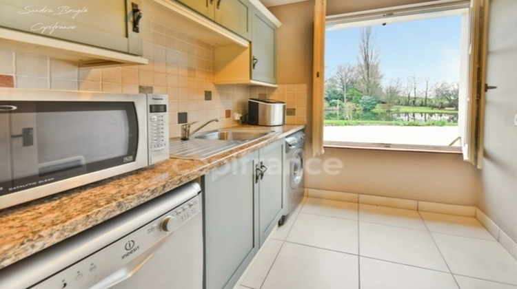 Ma-Cabane - Vente Maison SAINTE GEMMES LE ROBERT, 188 m²