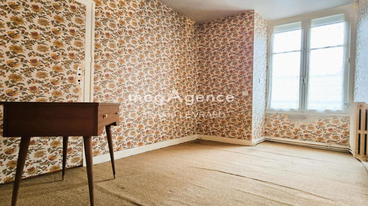 Ma-Cabane - Vente Maison SAINTE GEMMES LE ROBERT, 83 m²