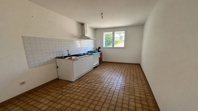 Ma-Cabane - Vente Maison SAINTE-GENEVIEVE-DES-BOIS, 108 m²