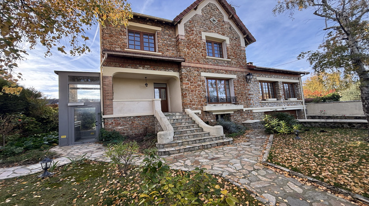 Ma-Cabane - Vente Maison Sainte-Geneviève-des-Bois, 135 m²