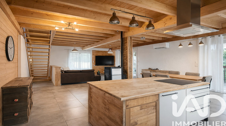 Ma-Cabane - Vente Maison Sainte-Hélène-sur-Isère, 140 m²