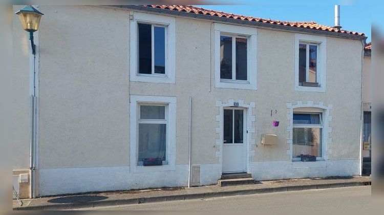 Ma-Cabane - Vente Maison Sainte-Hermine, 140 m²