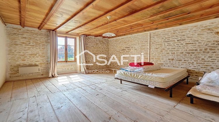 Ma-Cabane - Vente Maison Sainte-Hermine, 135 m²