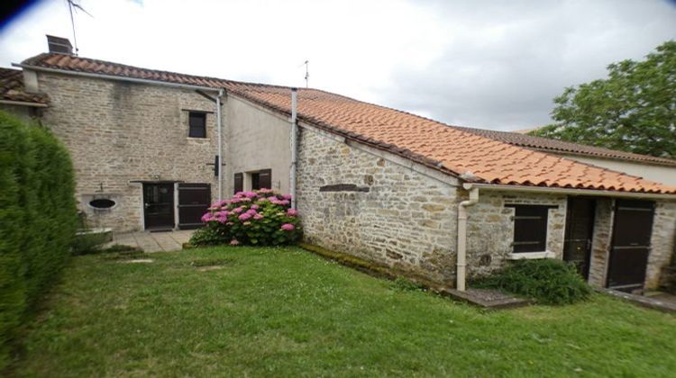 Ma-Cabane - Vente Maison Sainte-Hermine, 135 m²