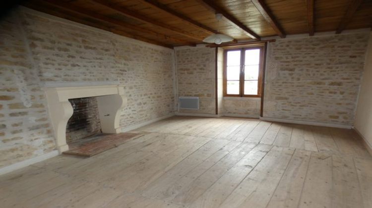 Ma-Cabane - Vente Maison Sainte-Hermine, 135 m²