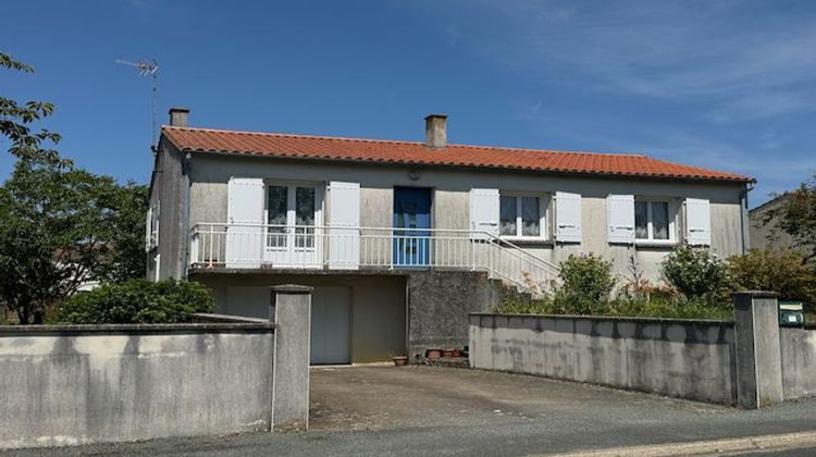 Ma-Cabane - Vente Maison Sainte-Hermine, 83 m²