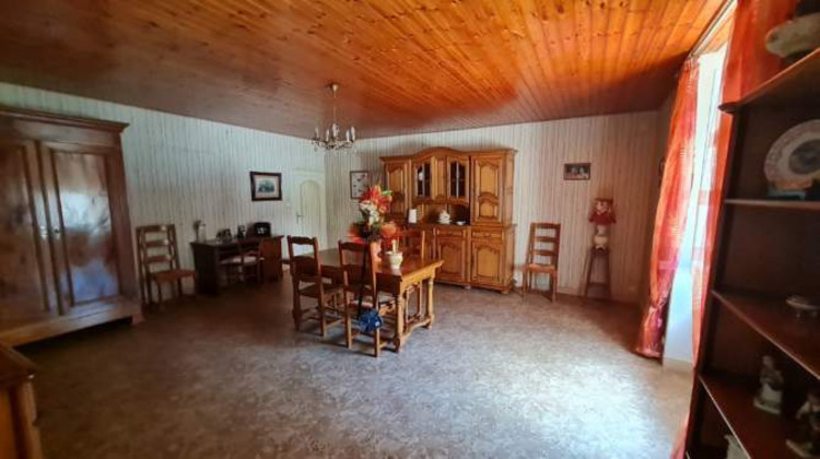 Ma-Cabane - Vente Maison Sainte-Hermine, 167 m²