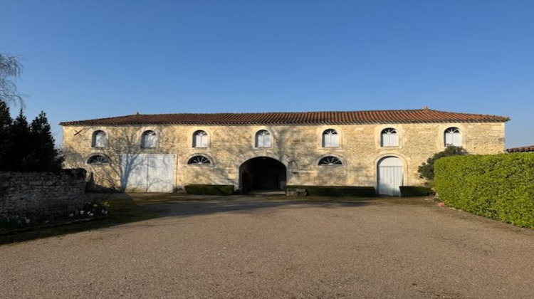 Ma-Cabane - Vente Maison Sainte-Hermine, 187 m²