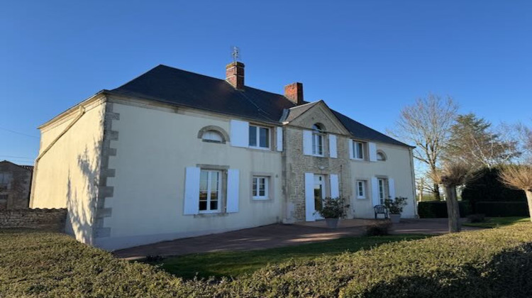 Ma-Cabane - Vente Maison Sainte-Hermine, 147 m²