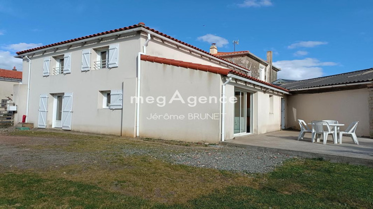 Ma-Cabane - Vente Maison SAINTE HERMINE, 143 m²