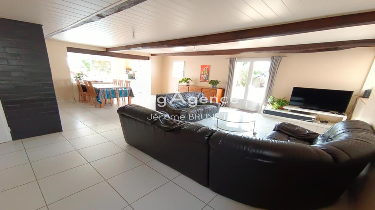 Ma-Cabane - Vente Maison SAINTE HERMINE, 143 m²