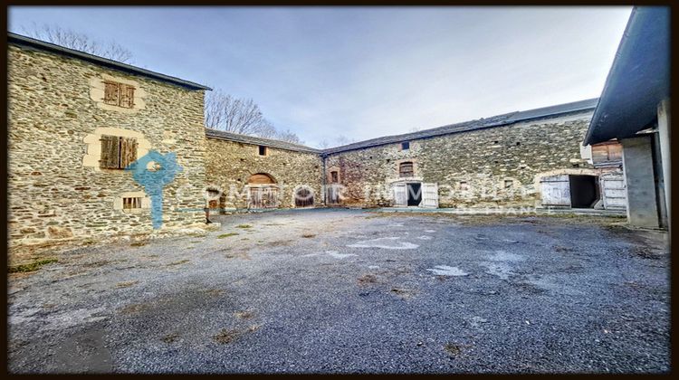 Ma-Cabane - Vente Maison Sainte-Léocadie, 340 m²