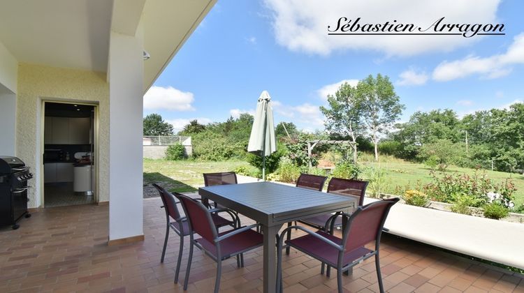 Ma-Cabane - Vente Maison SAINTE LIVRADE SUR LOT, 227 m²