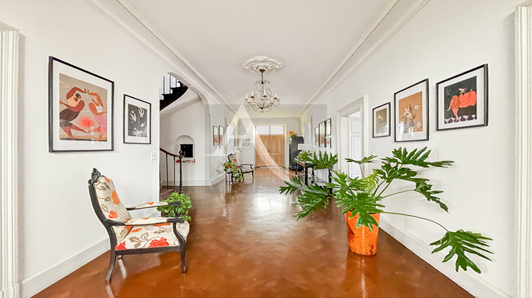 Ma-Cabane - Vente Maison SAINTE-LIVRADE-SUR-LOT, 437 m²