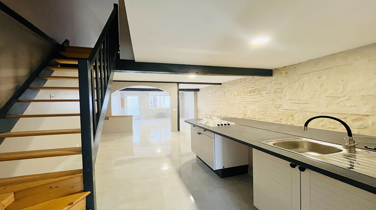 Ma-Cabane - Vente Maison SAINTE-LIVRADE-SUR-LOT, 100 m²