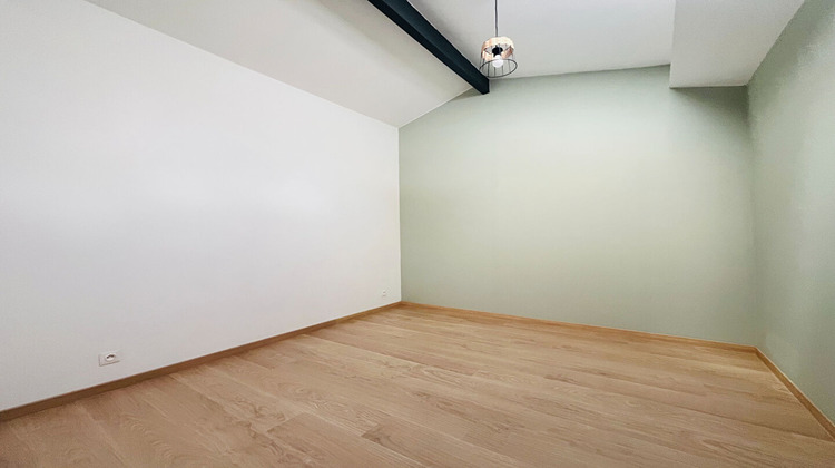 Ma-Cabane - Vente Maison SAINTE-LIVRADE-SUR-LOT, 100 m²