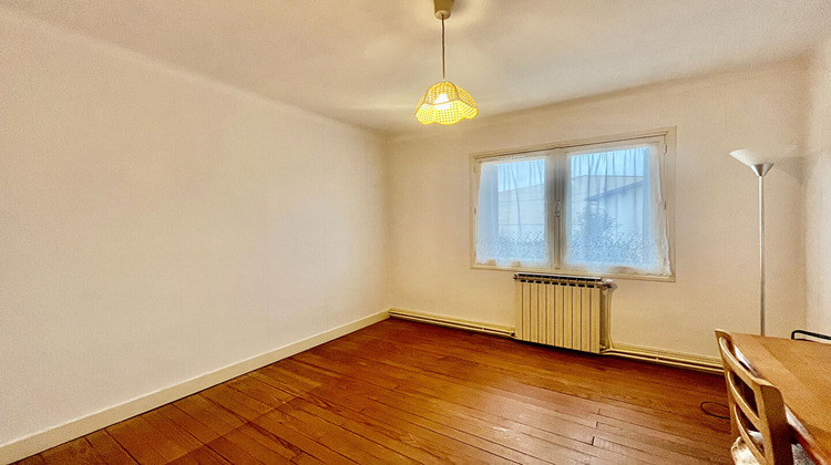 Ma-Cabane - Vente Maison SAINTE-LIVRADE-SUR-LOT, 89 m²