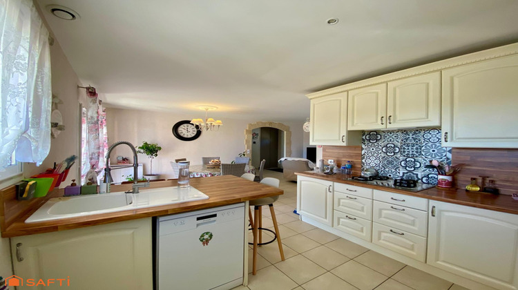 Ma-Cabane - Vente Maison Sainte-Livrade-sur-Lot, 120 m²