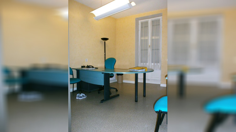 Ma-Cabane - Vente Maison Sainte-Livrade-sur-Lot, 240 m²