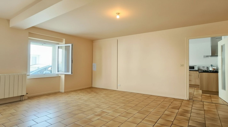 Ma-Cabane - Vente Maison SAINTE LIVRADE SUR LOT, 141 m²