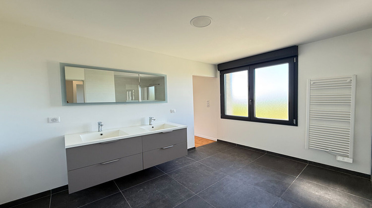 Ma-Cabane - Vente Maison SAINTE-LIVRADE-SUR-LOT, 120 m²