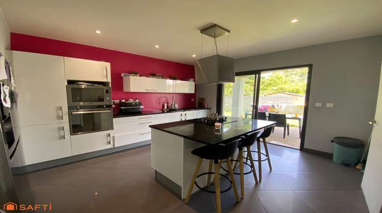 Ma-Cabane - Vente Maison Sainte-Livrade-sur-Lot, 126 m²