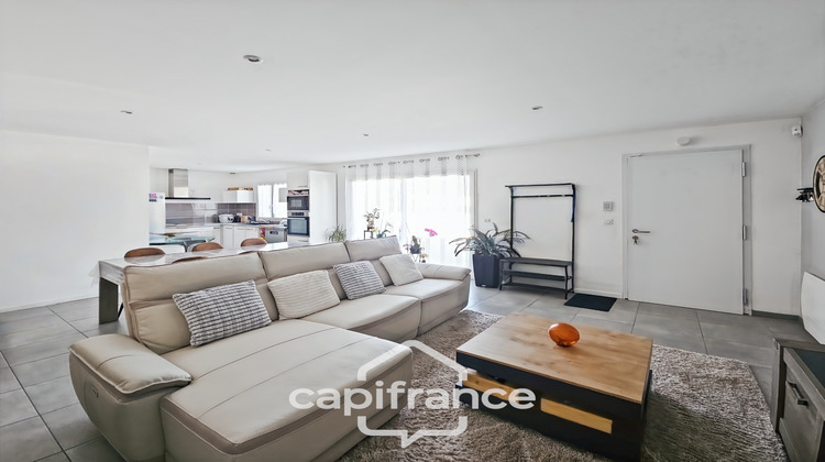 Ma-Cabane - Vente Maison SAINTE LIVRADE SUR LOT, 88 m²